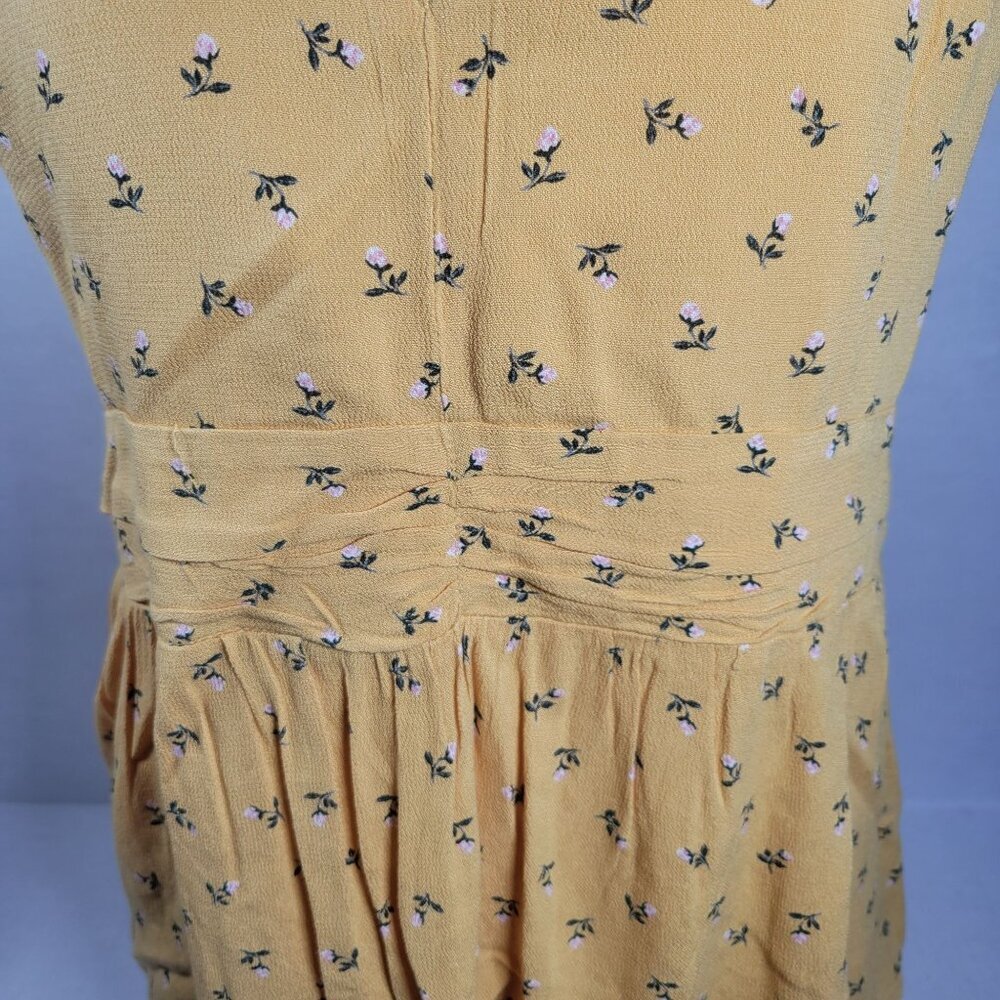 American Eagle Outfitters Women Backless Yellow Ditzy Floral Halter Size XL - Picture 11 of 12